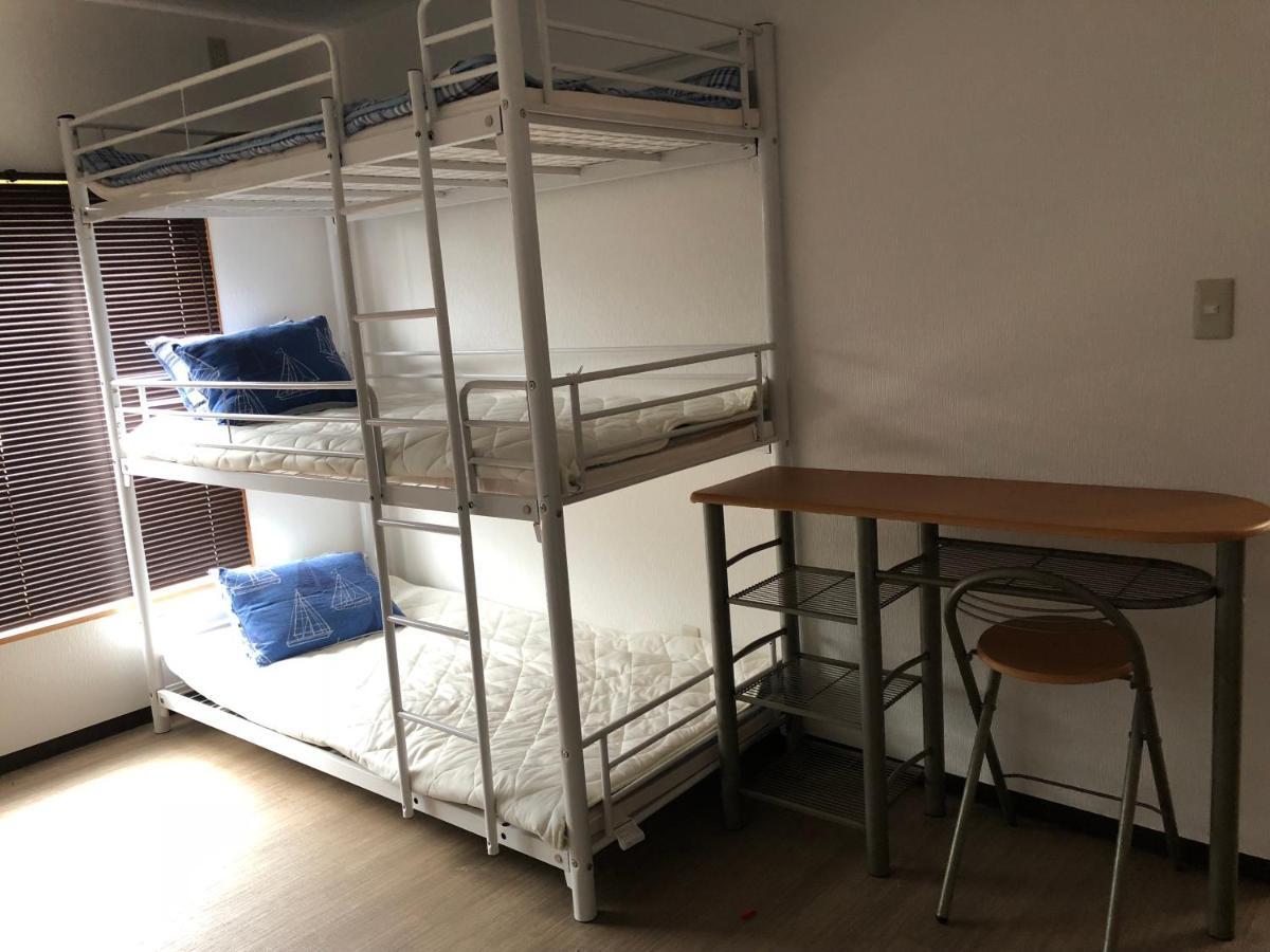 Отель Yoko House Урума Экстерьер фото